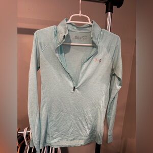 Under Armour Women's teal Long Sleeve 1/4 Zip Top